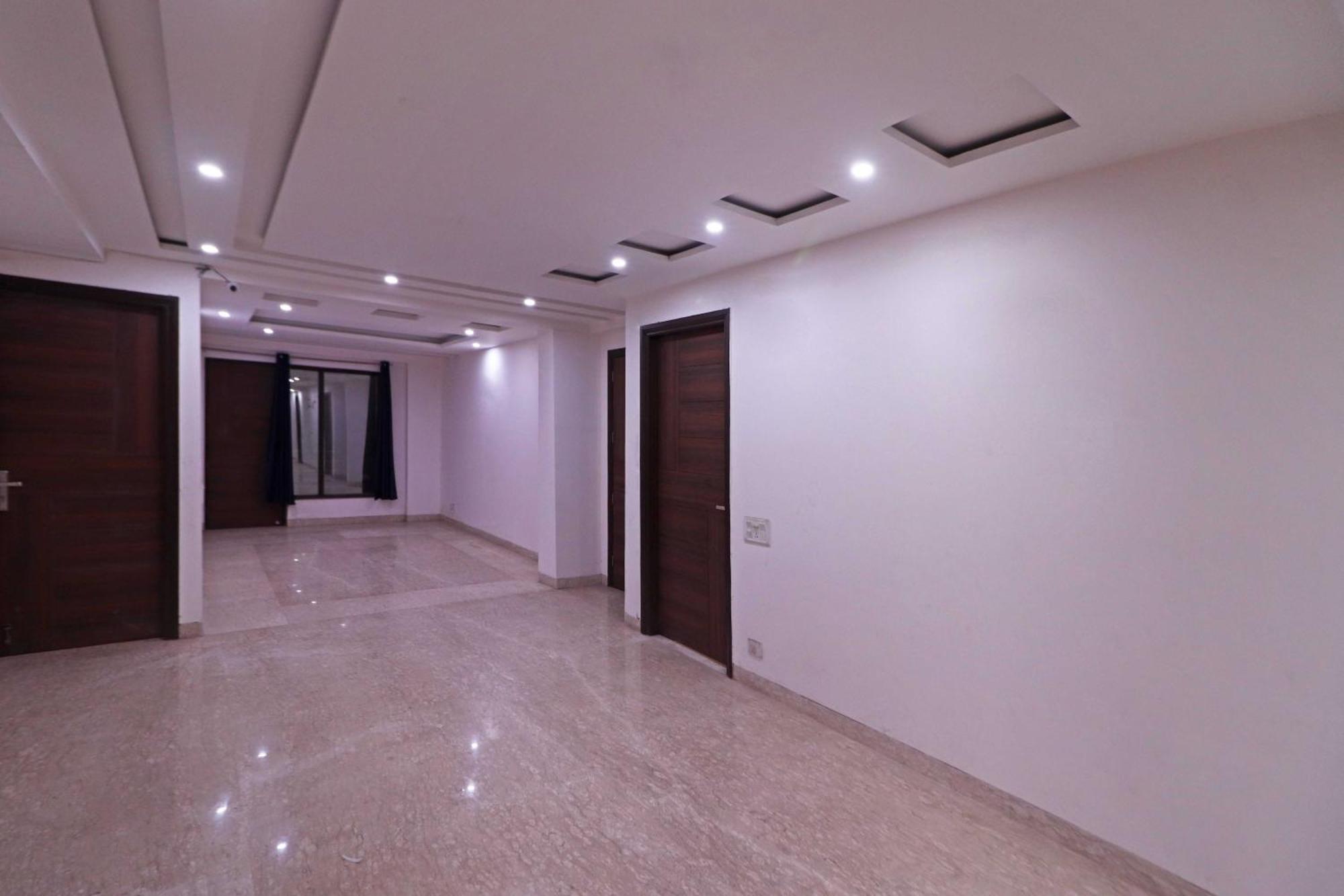 O Pari Residency 3* New Delhi