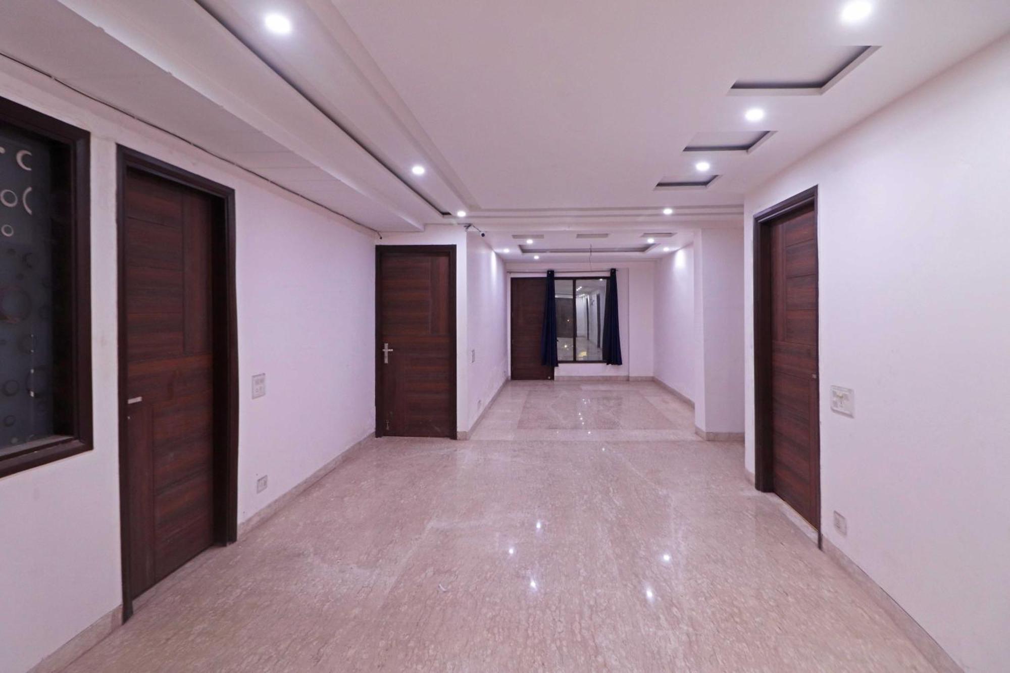O Pari Residency 3* New Delhi